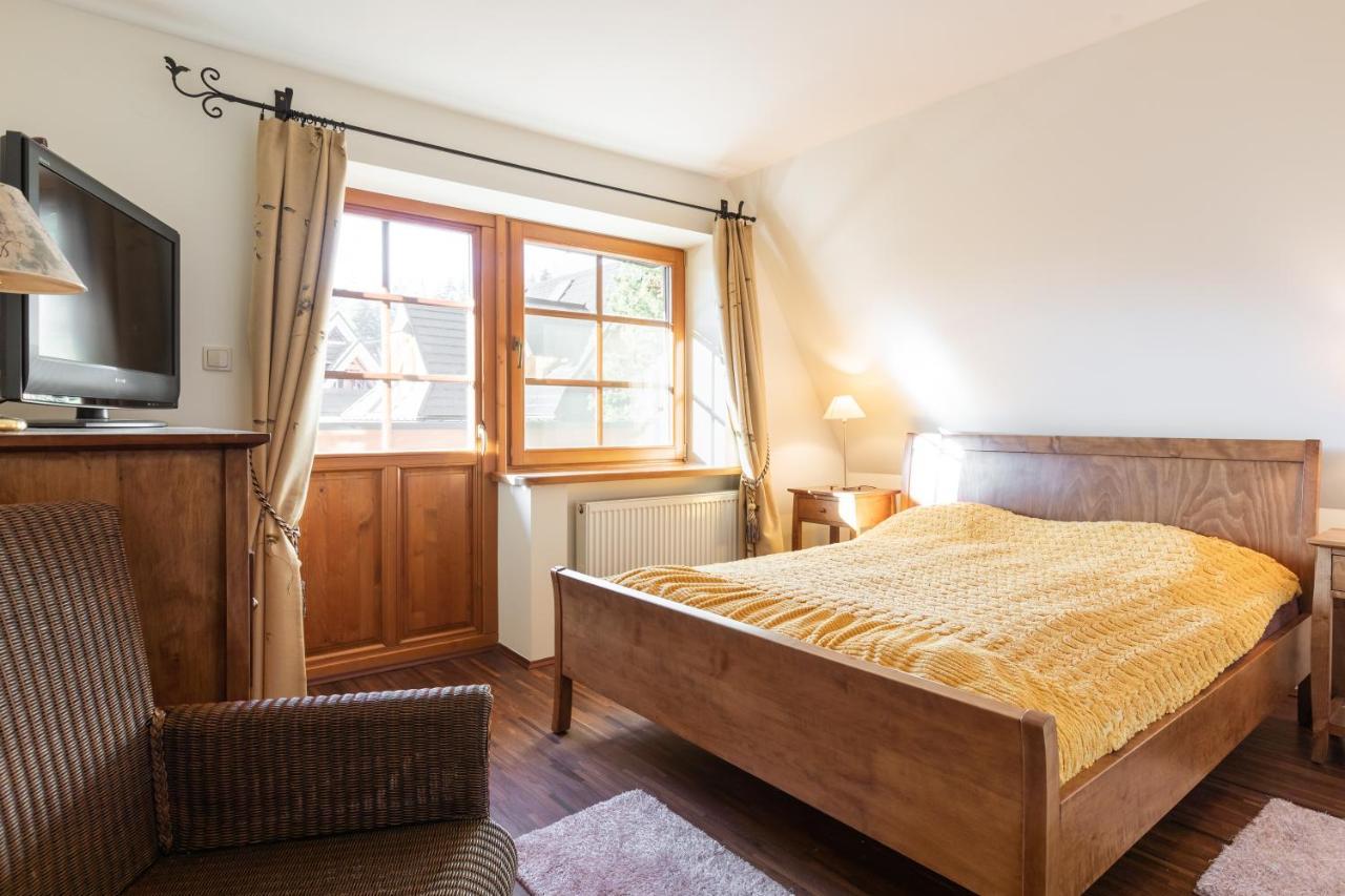 Dom Nyczowka Zakopane Villa กอสเชียลิสกอ ภายนอก รูปภาพ