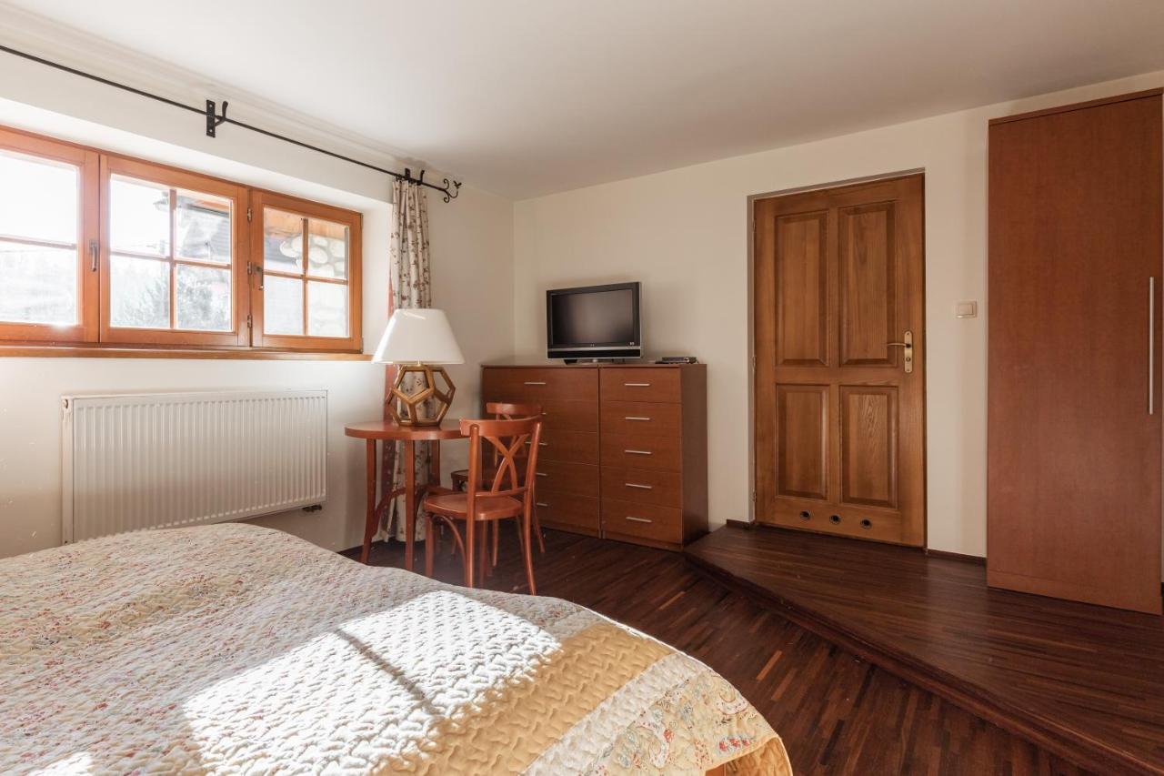 Dom Nyczowka Zakopane Villa กอสเชียลิสกอ ภายนอก รูปภาพ